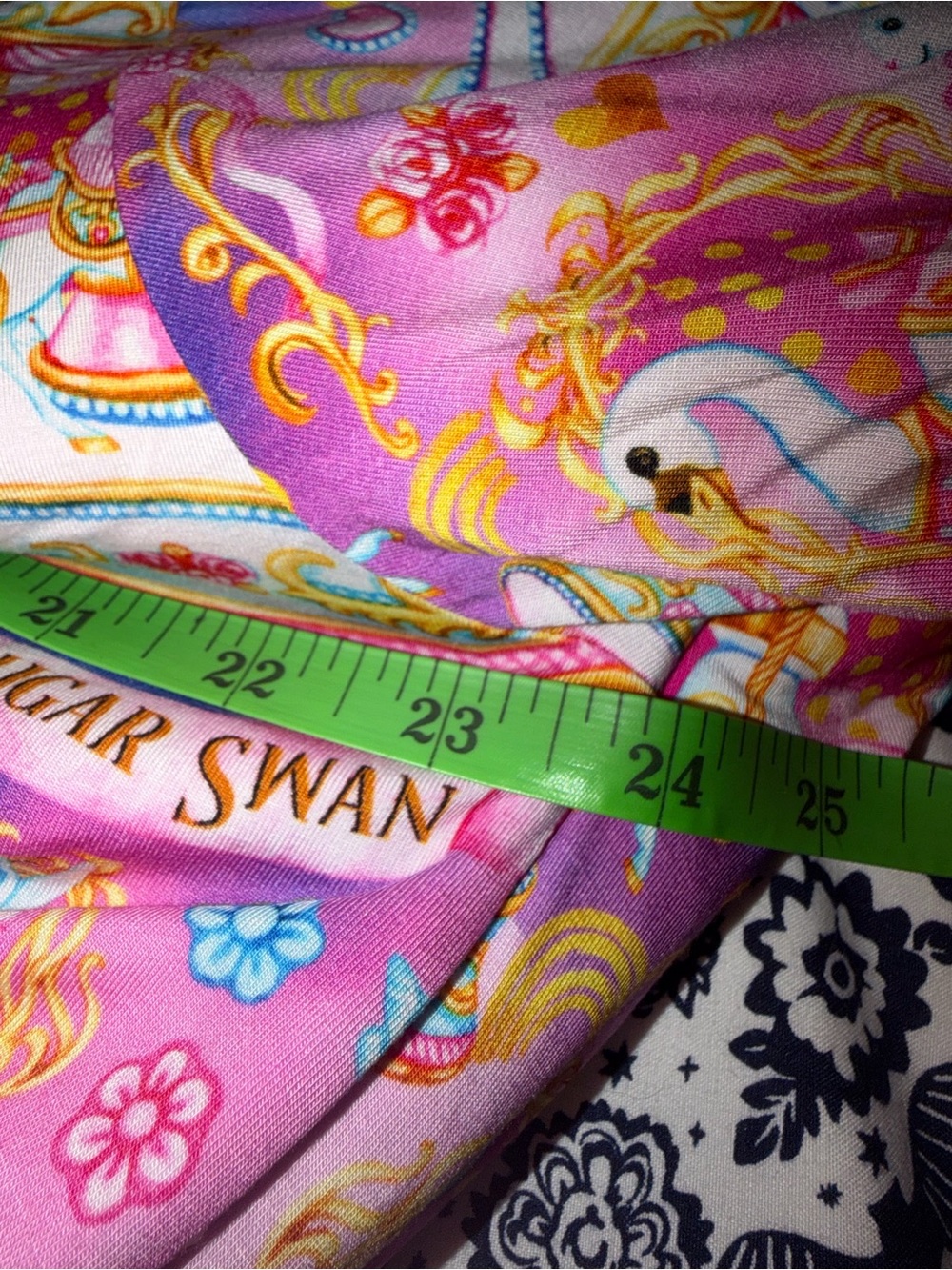 Sugar Swan Robe NWT Size M - Picture 3 of 5